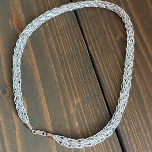 Elegant Silver stretch Necklace
